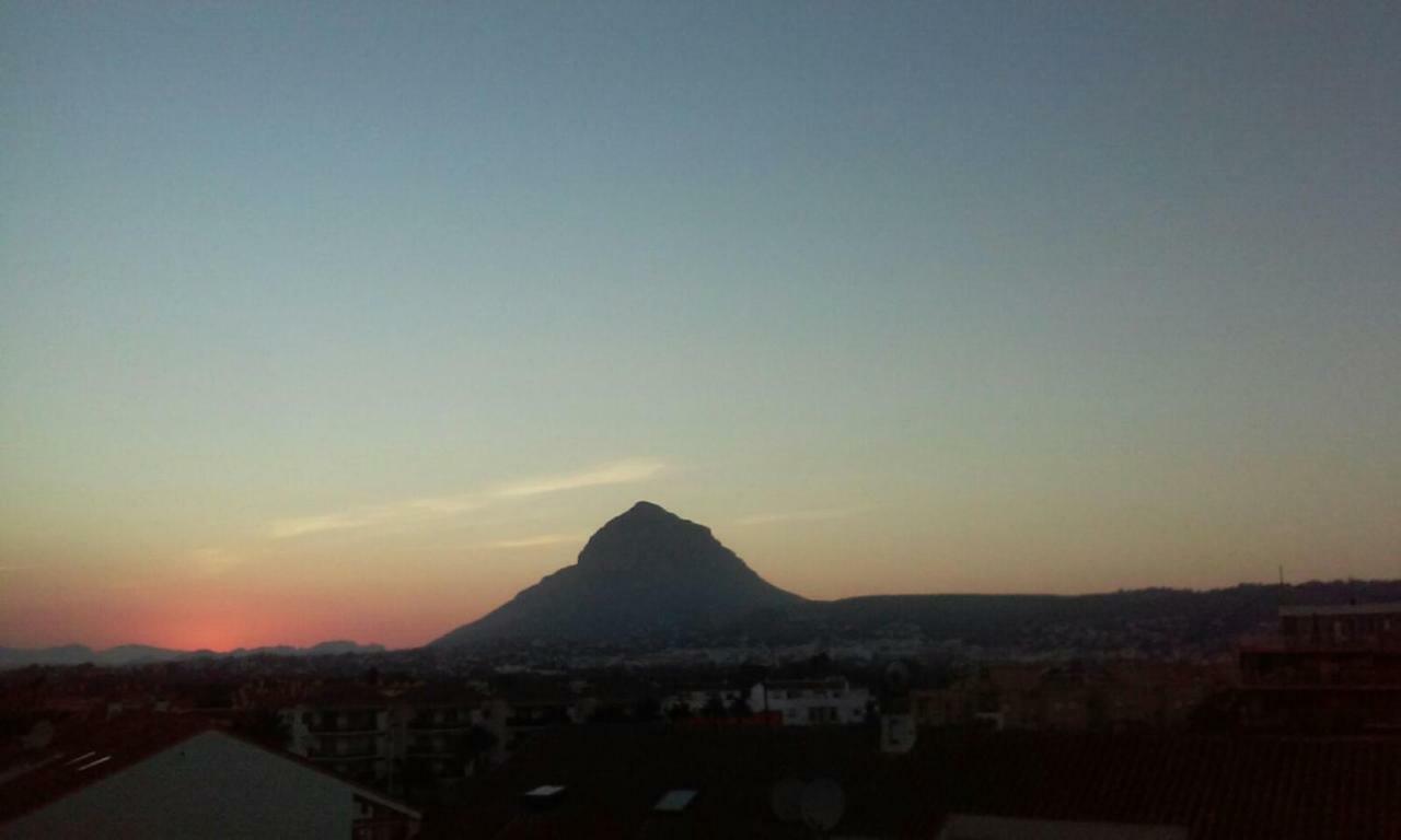 ACOGEDOR Y PRECIOSO ÁTICO EN JAVEA Primera línea playa Esterno foto